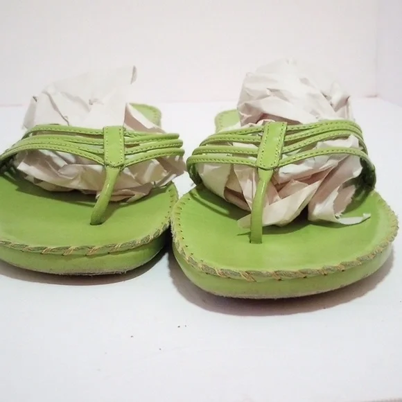 Gianni Bini Lime Green leather strap sandals. Stitched design. Size 8 - Picture 7 of 9